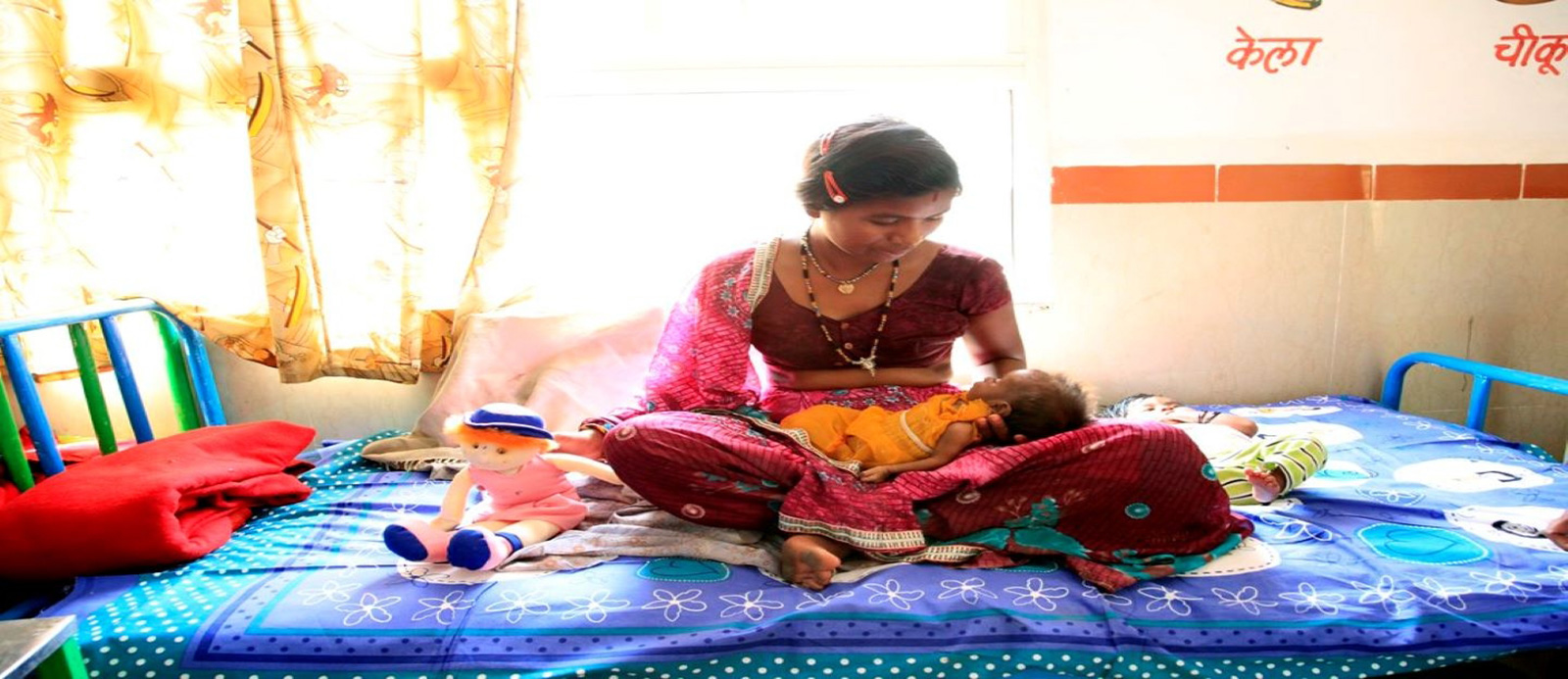 To increase the rate of breast-feeding in India, need for government to step-up support